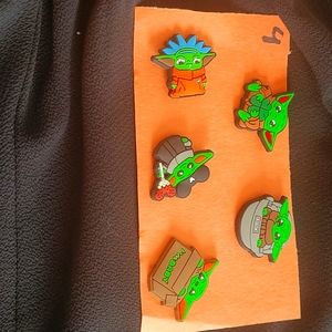 Croc pins